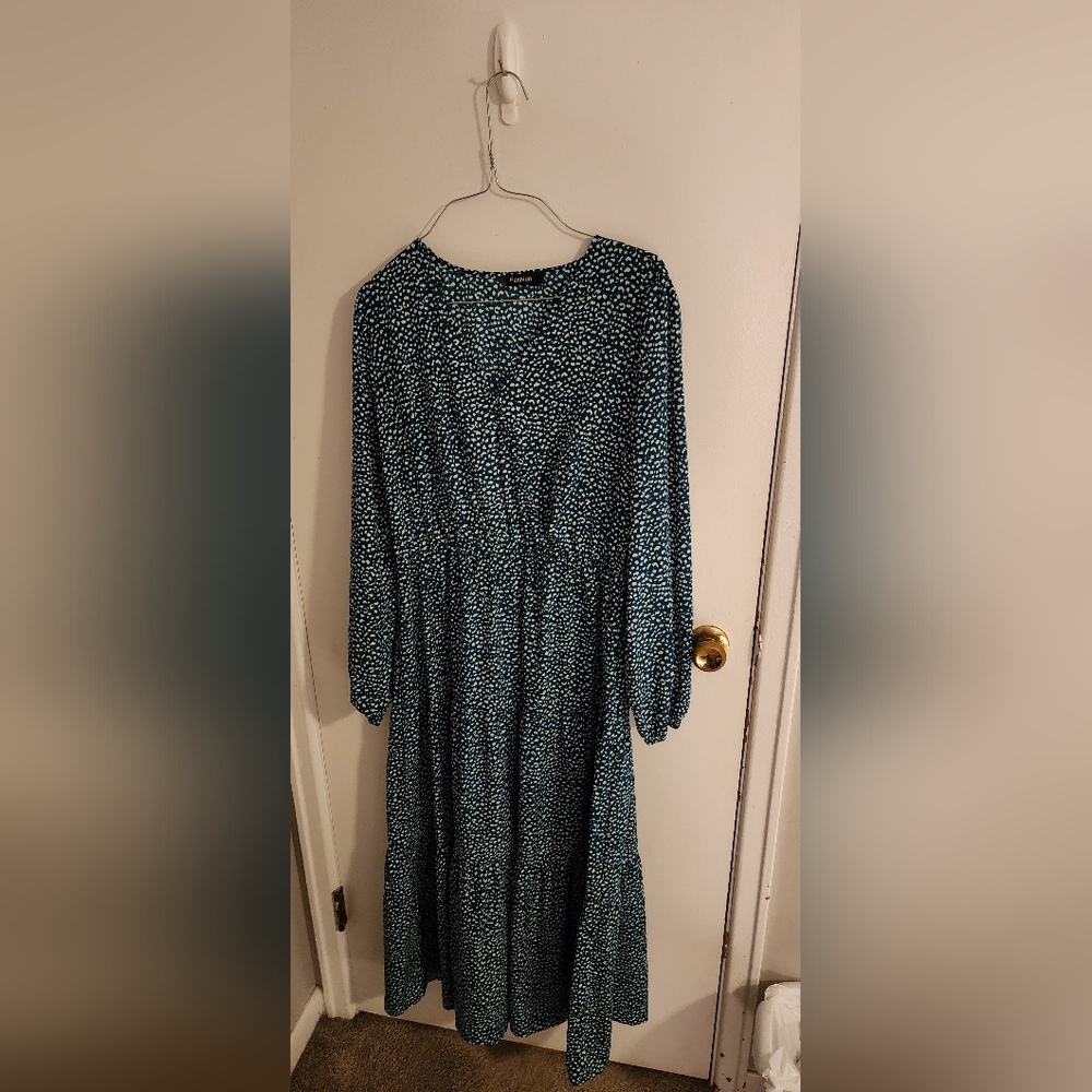 Chic Teal Long Sleeve Maxi Dress